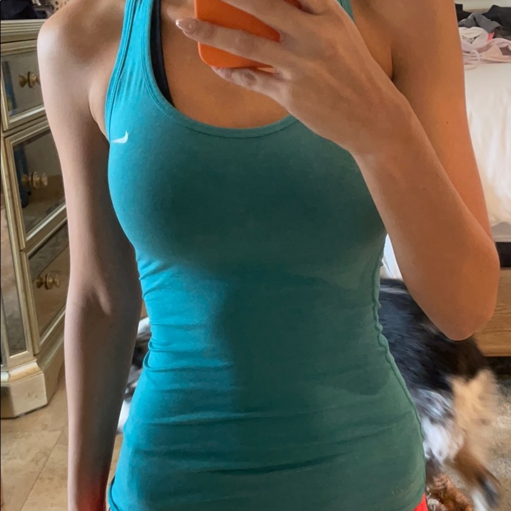 Nike dry fit top